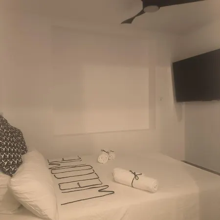 Pinar Suites Habitaciones Torremolinos Exterior photo