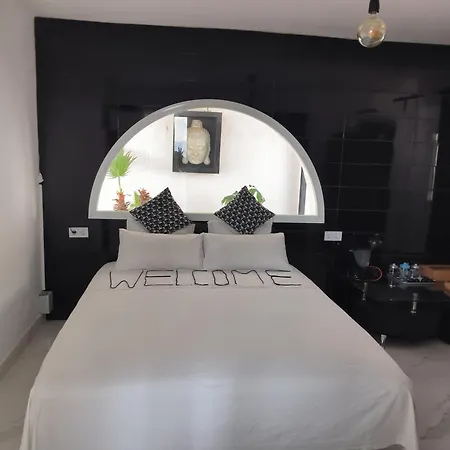 Pinar Suites Habitaciones Torremolinos Exterior photo