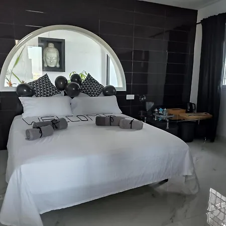 Pinar Suites Habitaciones Torremolinos Exterior photo